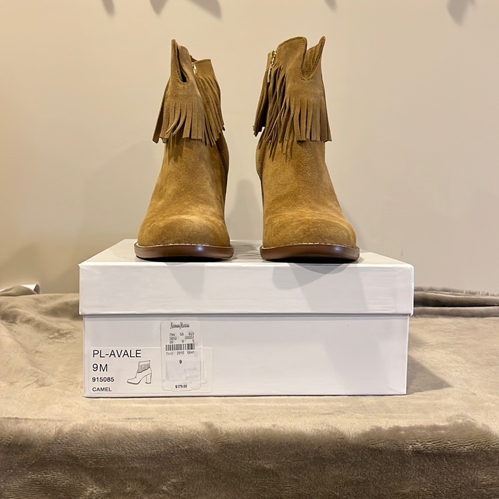 Neiman Marcus Camel Fringed Heeled Boots